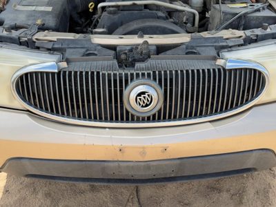 2004-2007 Buick Rainier Front Grille Assembly Oem 15106803