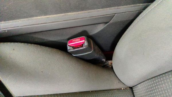 08-10 Dodge Charger Driver Left Front Seat Belt Buckle Receiver Db Slate Gray — photo 3
