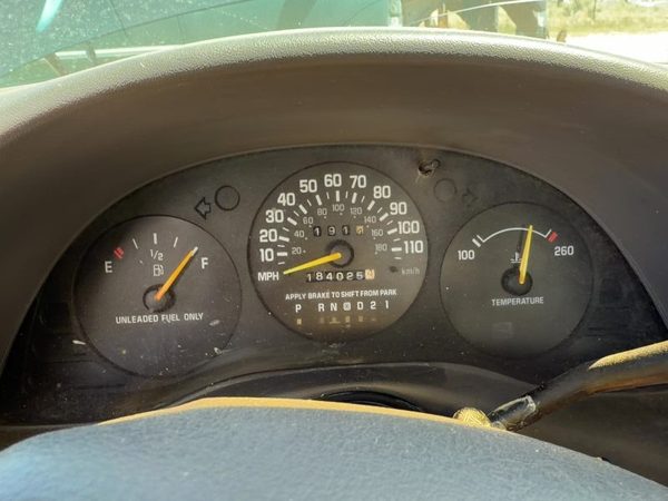 1997-1999 Chevy Lumina Speedometer Cluster Instrument Gauges Panel OEM Dash — photo 3