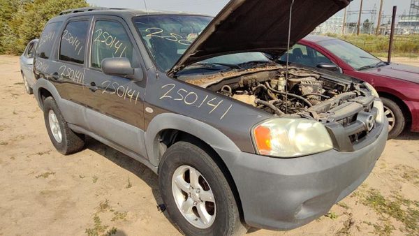 2005 Mazda Tribute Caliper RH — photo 1