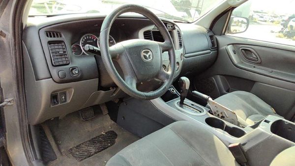2005 Mazda Tribute Caliper RH — photo 5