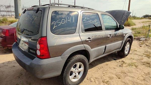 2005 Mazda Tribute Caliper RH — photo 8