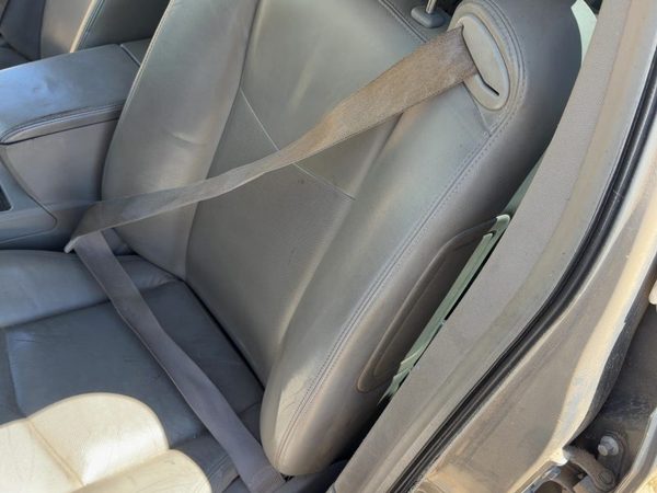 04-06 Cadillac Srx Driver Left Front Seat Belt Retractor Oem Shoulder Gray 132 — photo 1