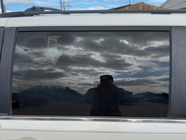08-16 Chrysler Town & Country Driver Left Rear Side Window Door Glass Oem Back — photo 3