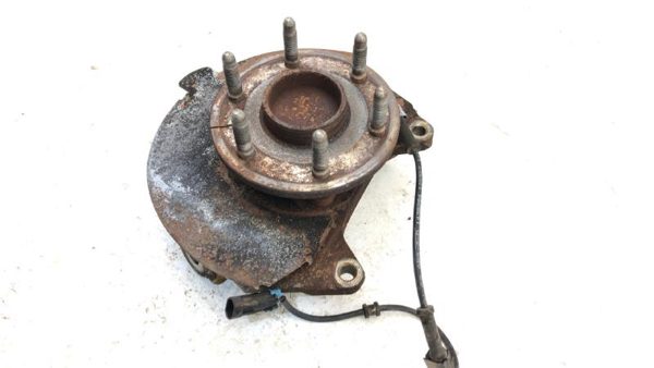 03-14 Express Van Driver Left Front Spindle Steering Knuckle With Wheel Hub — photo 2