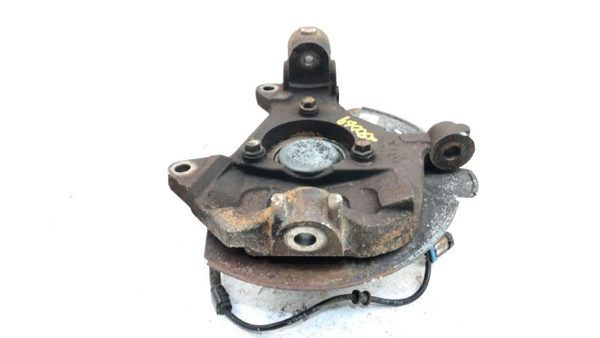 03-14 Express Van Driver Left Front Spindle Steering Knuckle With Wheel Hub — photo 4