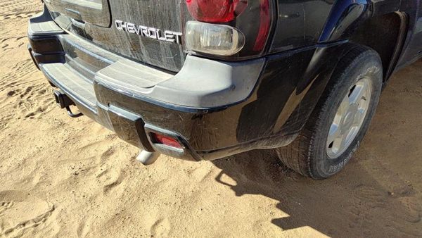 2002-2009 Chevy Trail Blazer Rear Bumper Cover Assembly Oem Back Black 41U — photo 3