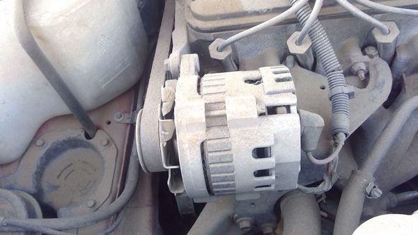 1994 Chevy Cavalier Alternator 2.2L 5Sp 10463447 — photo 2