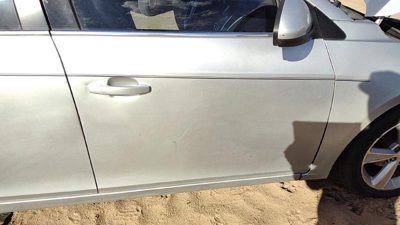 2013 Chevrolet Cruze Front Door RH Silver Gan