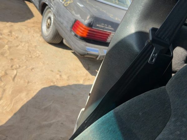1995-2005 Chevy S10 Blazer Passenger Right A-Pillar Trim Panel Graphite 12H — photo 5