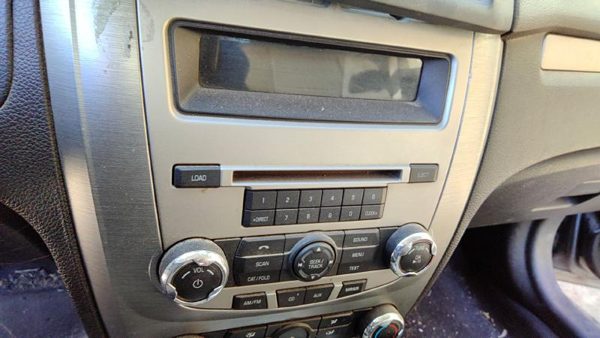 2010 Ford Fusion Audio & Visual Equip.(radio) ??? — photo 4