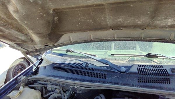 1999-2004 Jeep Grand Cherokee Passenger Right Windshield Wiper Arm Blade Lever — photo 1
