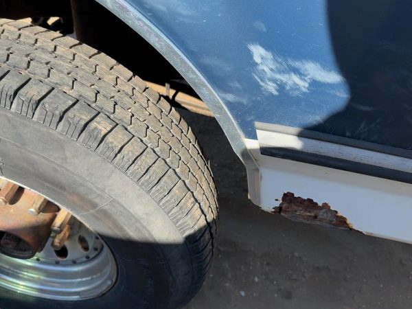92-97 Ford F250 Driver Left Front Wheel Flare Moulding Oem Fender — photo 3