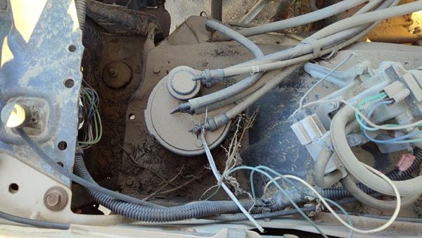 1978-1983 Chevy Malibu Fuel Vapor Canister Oem Charcoal Housing — photo 1
