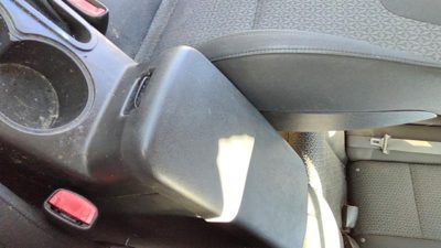 2006-2010 Pontiac G6 Center Console Lid Only Oem Arm Rest Fold Down Black 19B