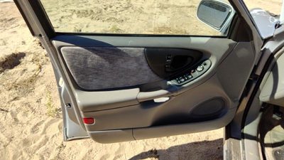 2000 Chevy Malibu Driver Left Front Door Trim Panel With Master Switch 92d Gray