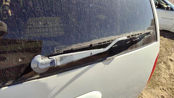 1996-00 Town & Country Back Glass Wiper Arm Oem Rear Window Blade Liftgate Hatch — photo 1