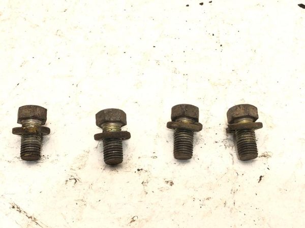 1970-1973 Nissan Datsun 240Z Set Of Rear Swing Arm Mounts With Bolts Hardware — photo 2