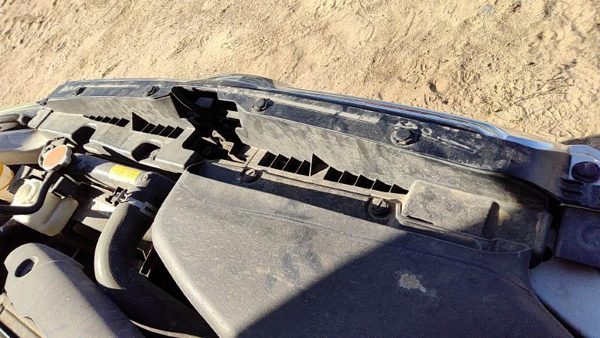 2012 Subaru Legacy Radiator Support Upper Bumper Grille Mount — photo 4