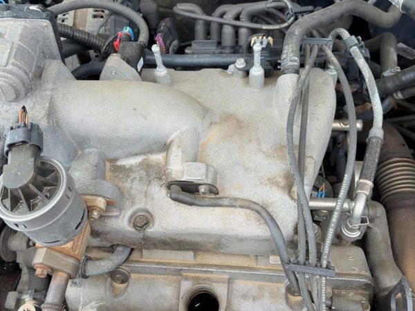 2006 Chevy Equinox Upper Intake Manifold Oem 3.4L 12600281 — photo 2