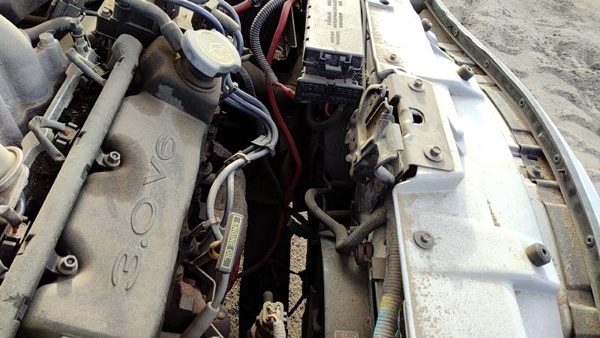 96-07 Ford Taurus Driver Left Electric Cooling Fan Assembly With Motors 3.0L Ohv — photo 1