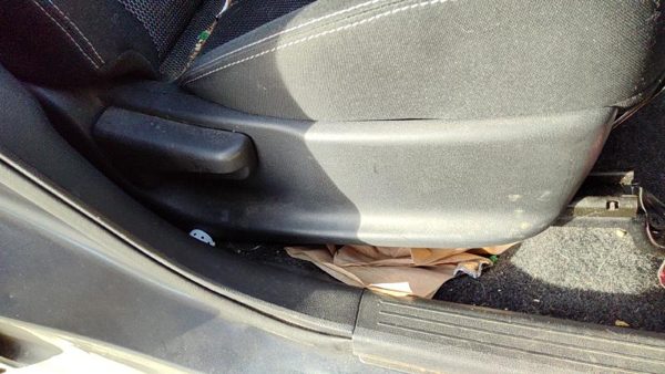 2012-2019 Nissan Versa Passenger Right Side Seat Trim Panel Oem Charcoal G — photo 2