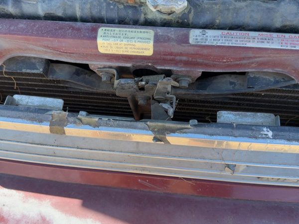1985-1988 Nissan Maxima Hood Latch Assembly With Bracket Oem 6250015E10 — photo 3