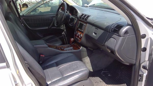 2002 Mercedes Ml Series — vehicle photo 9