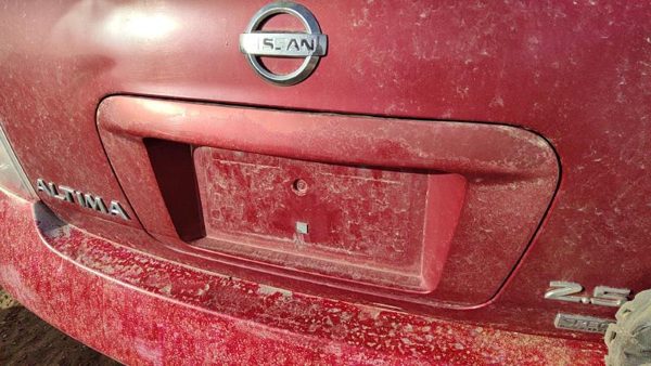 2005-2006 Nissan Altima License Plate Trim Surround Panel Oem Tail Trunk Finish — photo 3