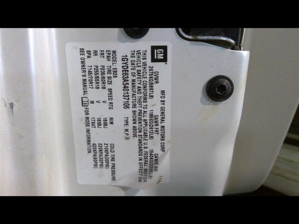 2004 Cadillac SRX — vehicle photo 6