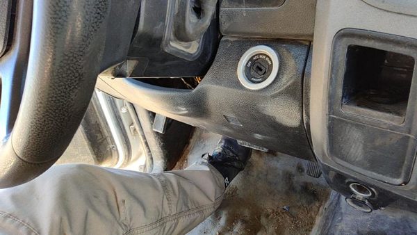 15-18 Dodge Ram 4500 Lower Dash Under Column Knee Bolster Trim Panel Oem Gray X8 — photo 7
