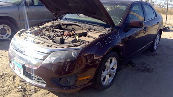 2012 Ford Fusion — vehicle photo 3