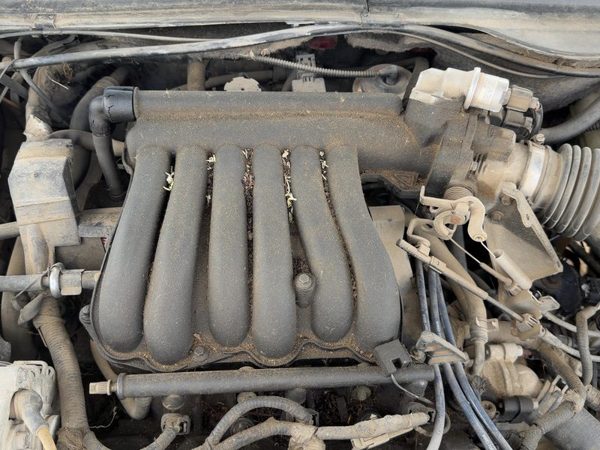 2001-2003 Ford Taurus Upper Intake Manifold Oem 3.0L Ohv 1F1Z9424Ab — photo 2
