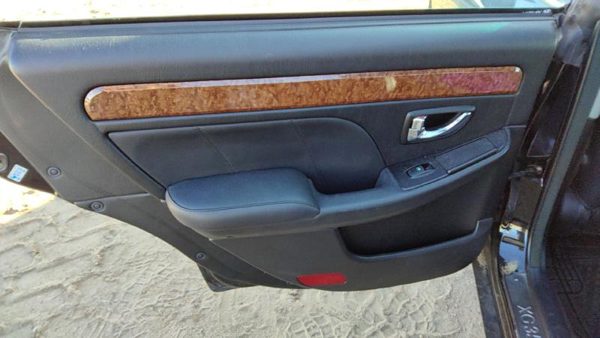 01-05 Hyundai Xg350 Driver Left Rear Door Trim Panel With Switches Back Black — photo 1