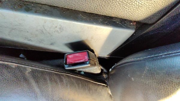 07-14 Ford Expedition Driver Left Front Seat Belt Buckle Receiver 1W Black/Camel — photo 3