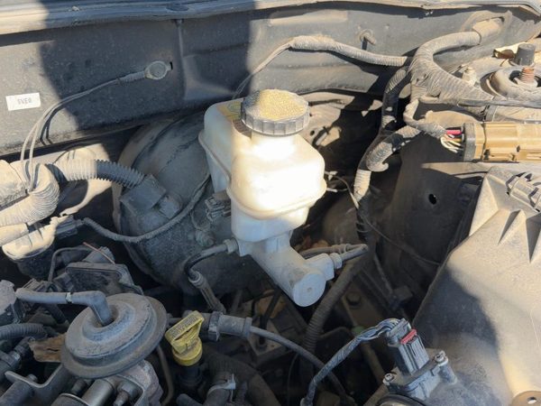 08 Mariner Power Brake Booster With Master Cylinder Pair Set Oem Automatic 4X4 — photo 2