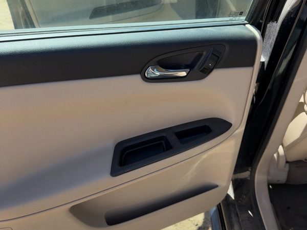 09-11 Impala Driver Left Rear Door Trim Panel With Switches Back Neutral 522 — photo 6