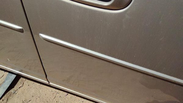 03-07 Cts Passenger Right Front Moulding From Door Oem Trim Strip Sand Storm 61U — photo 6