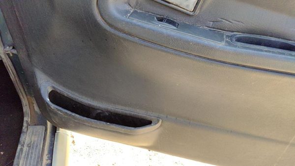 96 97 Suzuki Sidekick Passenger Right Front Door Trim Panel With Switches Gray — photo 7