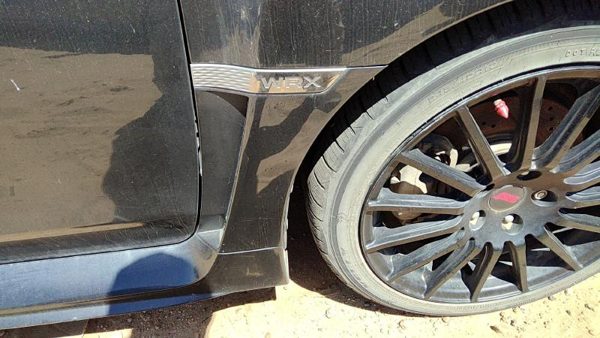 2015 2016 Subaru Wrx Passenger Right Moulding From Fender Oem Trim Dark Gray Dgm — photo 2