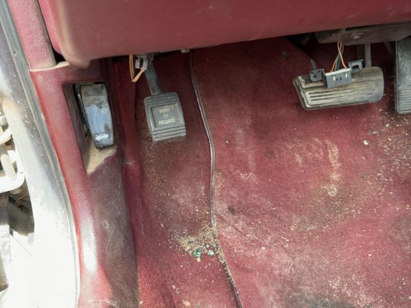 94-99 Olds Eighty Eight Parking Brake Pedal Assembly Oem Complete Emergency Unit — photo 3