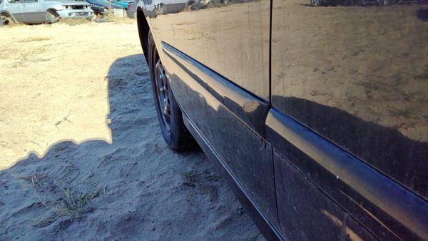 2005 Kia Spectra Rear Door RH Eb Black — photo 5