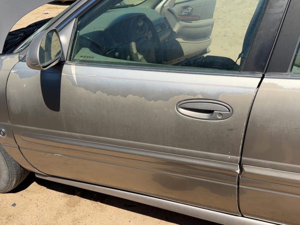 2001 Buick LeSabre Front Door LH Bronzemist 54U — photo 4