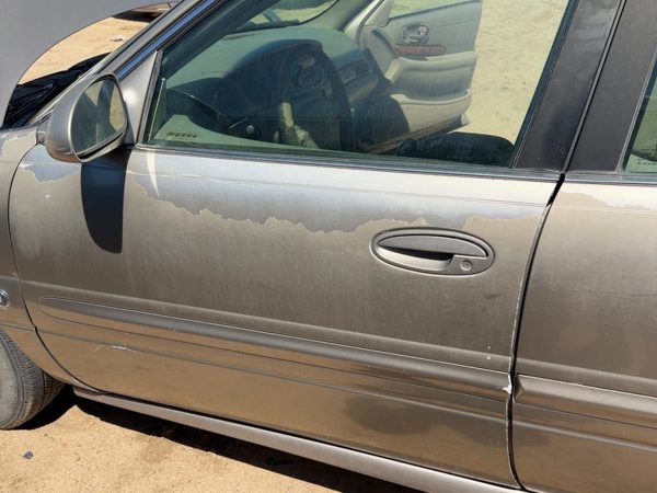 2001 Buick LeSabre Front Door LH Bronzemist 54U — photo 2