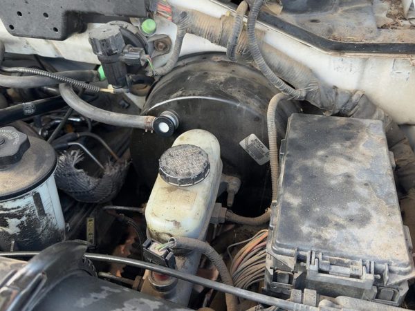 1997-1999 Ford F150 Power Brake Booster With Master Cylinder Pair Set Oem 4X4 — photo 3
