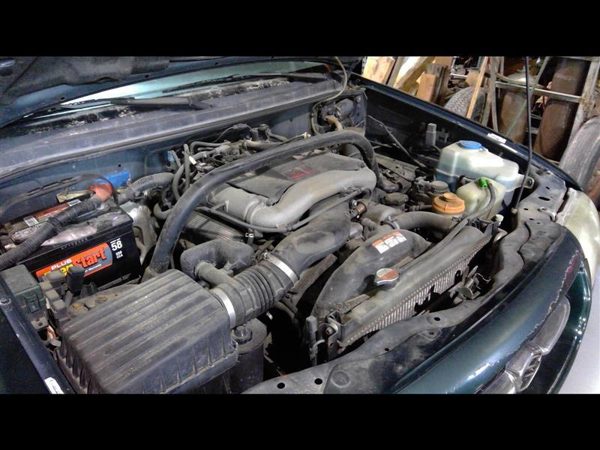 1999 Suzuki Grand — vehicle photo 2