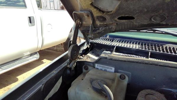 1999 Chevy Suburban Passenger Right Hood Hinge Assembly Oem Pewter 11L — photo 4