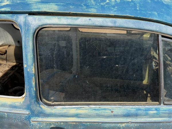 1965-1977 Vw Super Beetle Passenger Right Front Side Window Door Glass Oem — photo 3
