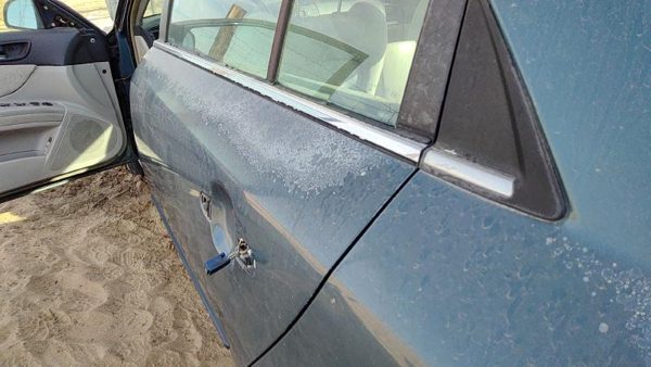 2006 Hyundai Sonata Rear Door LH Blue 770030A000 — photo 3