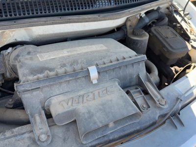 96-00 Express 2500 Complete Air Intake Cleaner Filter Box Housing With Tube 5.7L